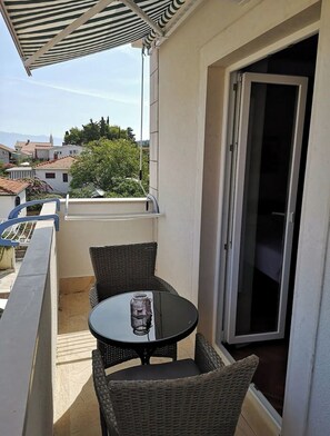 Apartment (A1) | Balcony