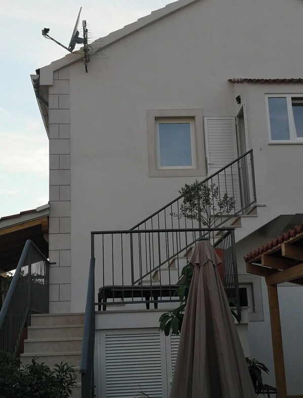 Building design - Apartments Natasa (Supetar)