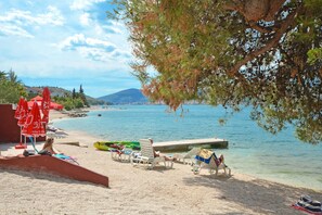 Beach - Apartments Nedjeljko (Trogir)