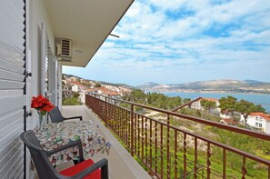 Apartment (A4) | Water view - Apartments Nedjeljko (Trogir)