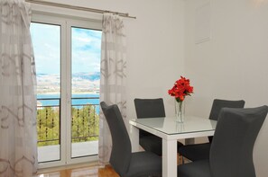 Apartment (A4) | Dining - Apartments Nedjeljko (Trogir)