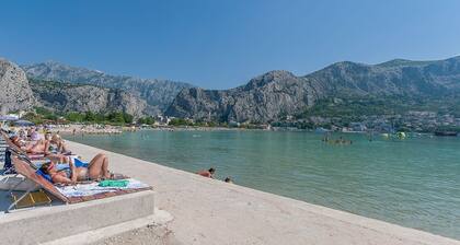 Apartments Jugo i Bura