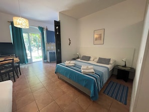 Estudio (A1) | 1 dormitorio, tabla de planchar con plancha, wifi gratis