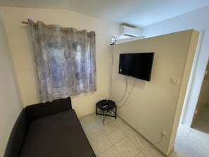 Estudio (A2) | 1 dormitorio, tabla de planchar con plancha, wifi gratis