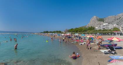 Apartments Jugo i Bura