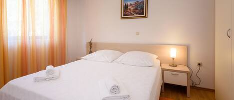 Bügeleisen/Bügelbrett, kostenloses WLAN