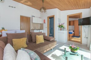 Apartment (A2) | Living room - Apartments Clarus Mare (Dugi Rat)