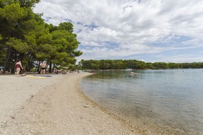 Beach - Apartments Romic (Sibenik)