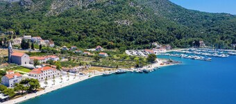 Apartments Davor