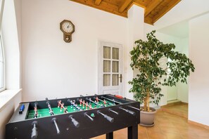 Games room - Apartments Davor (Dubrovacko Primorje)