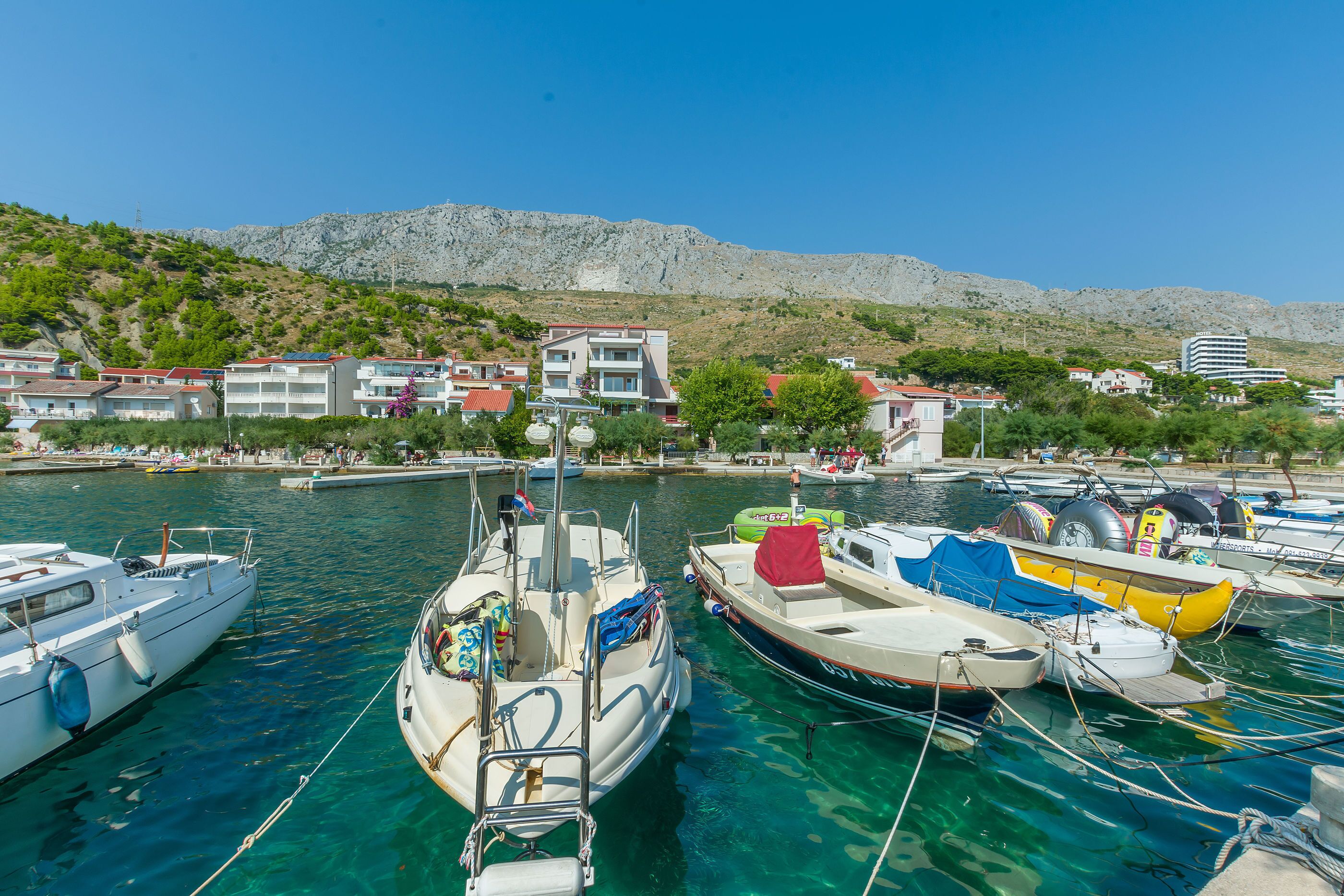 إطلالة على المدينة من المنشأة