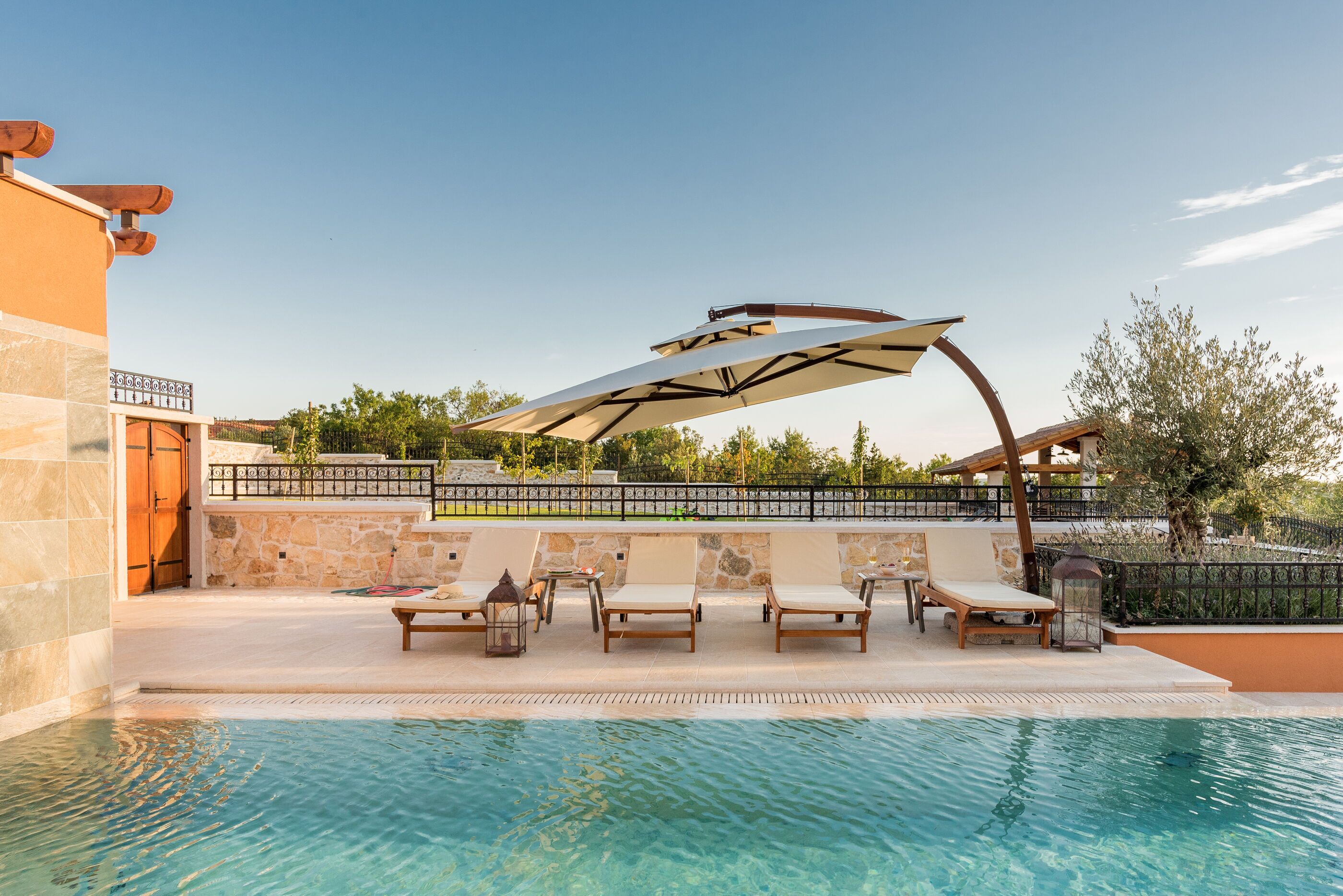 Outdoor pool, a heated pool