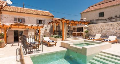 Villa Stone