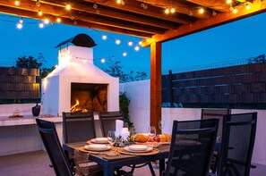 Terrace/patio - Villa Laurel (Skradin)