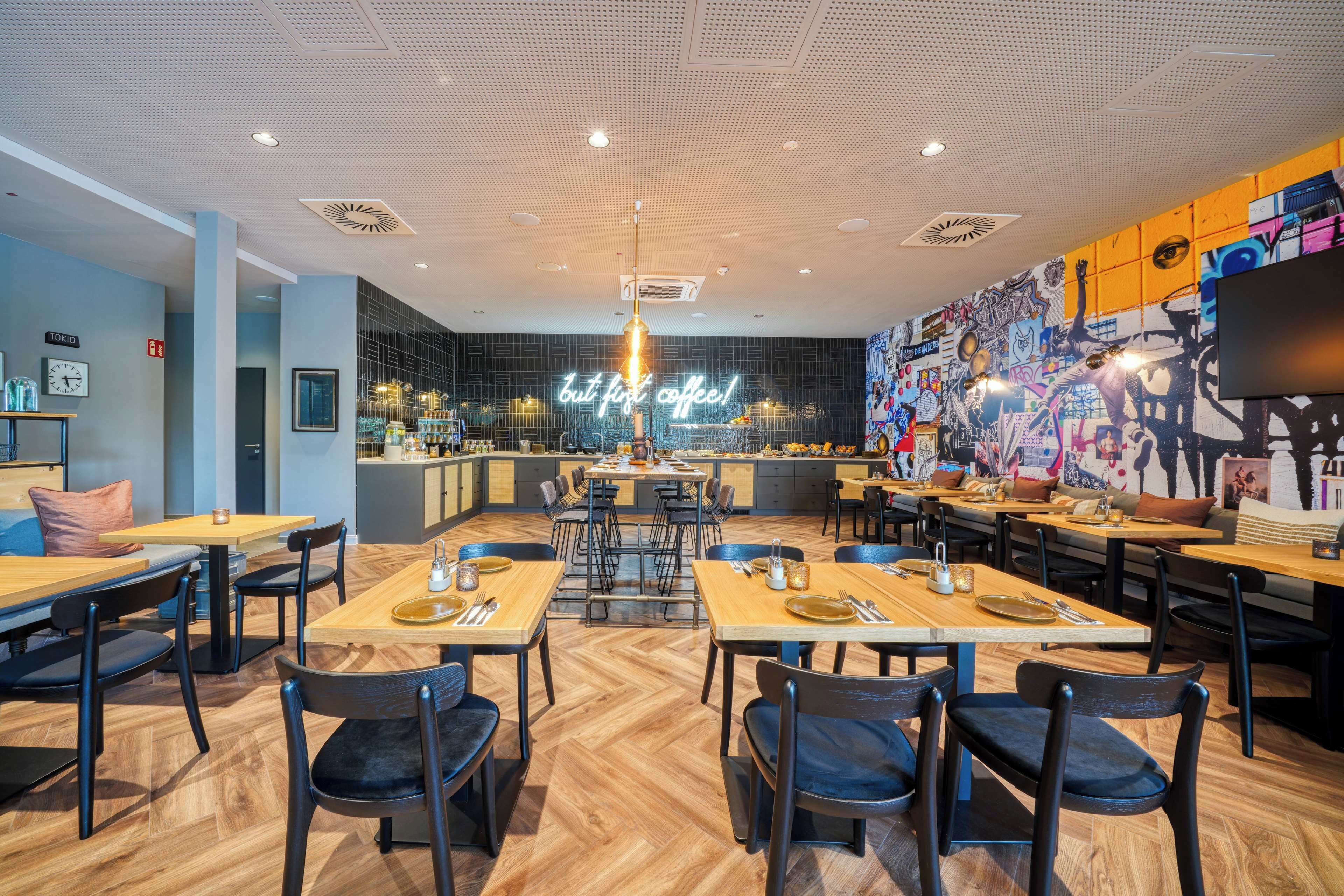 daily buffet breakfast (eur 14.00 per person)