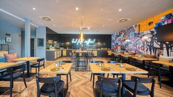 Daily buffet breakfast (EUR 14.00 per person)