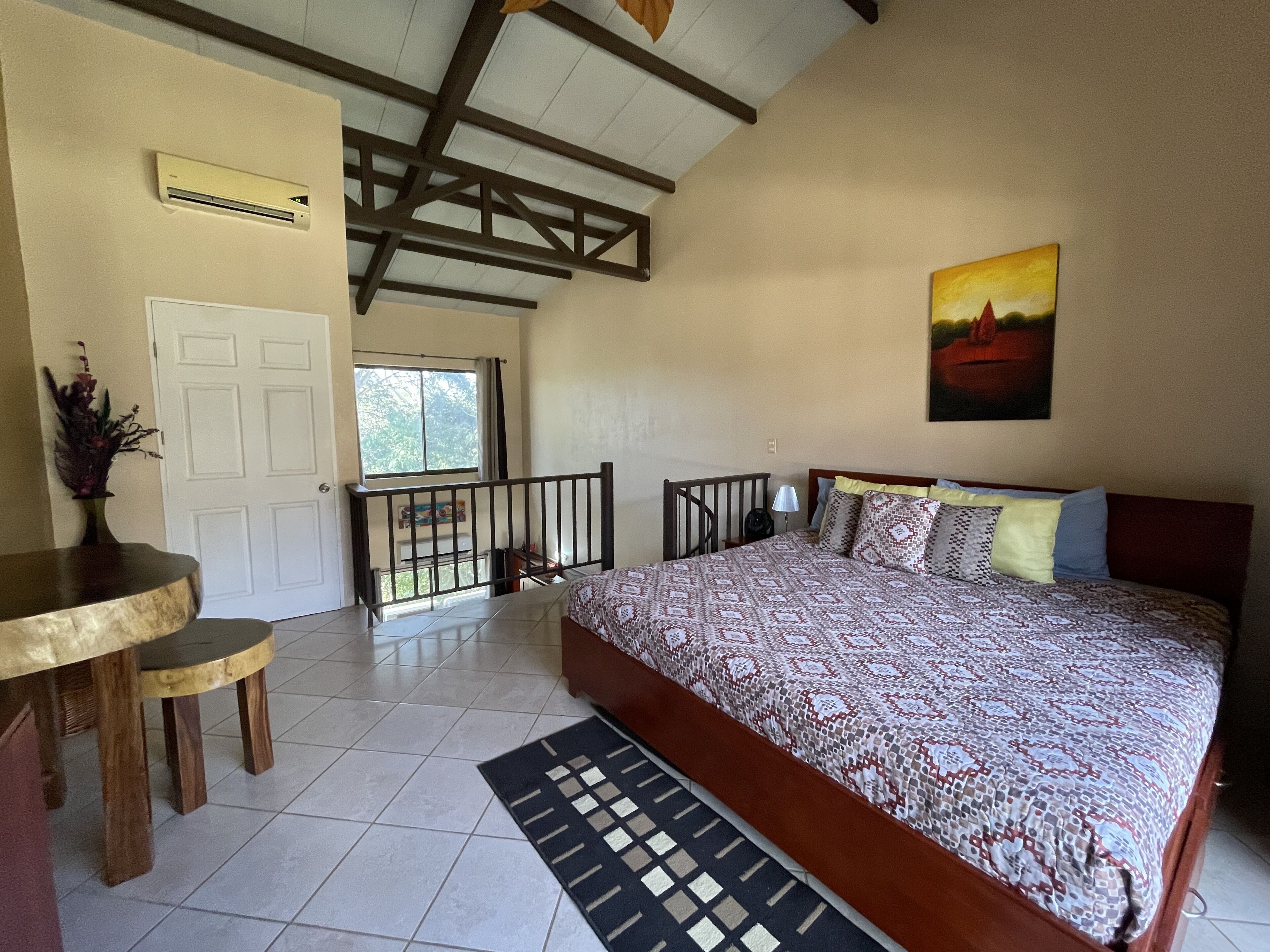 1 bedroom loft condo with 1.5 bathrooms near the beach