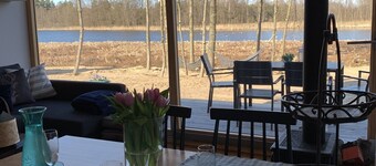 GREEN LAKE FRONT HOUSE