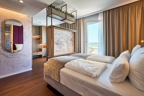 Rom – executive | Allergitestet sengetøy, minibar, safe på rommet og skrivebord