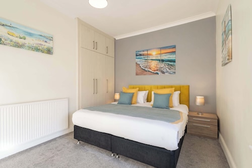 Host & Stay | Seascape