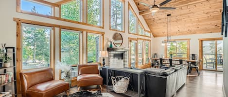 Cabane, 5 chambres | Coin séjour