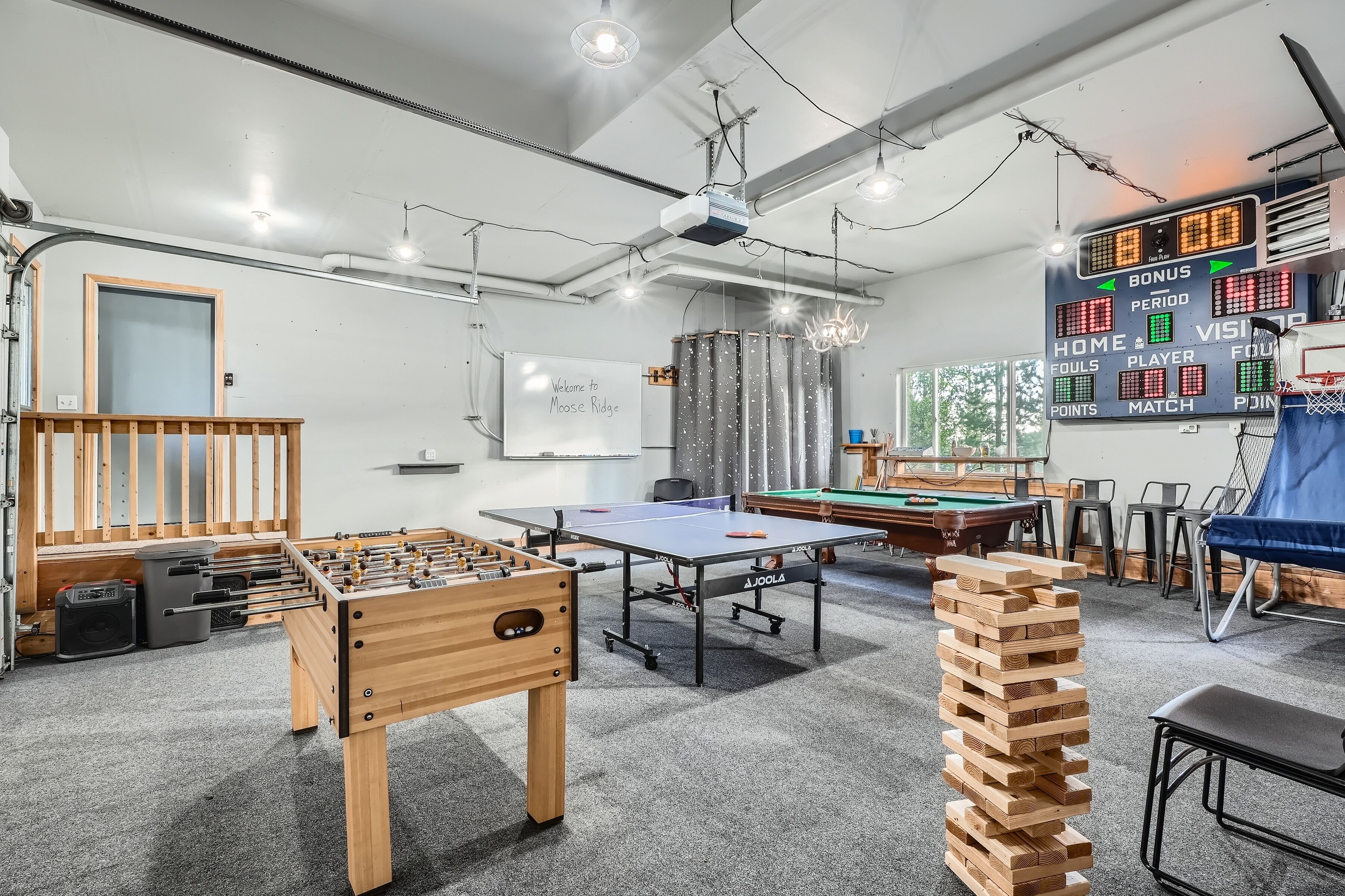 Cabin, 5 Bedrooms | Game room