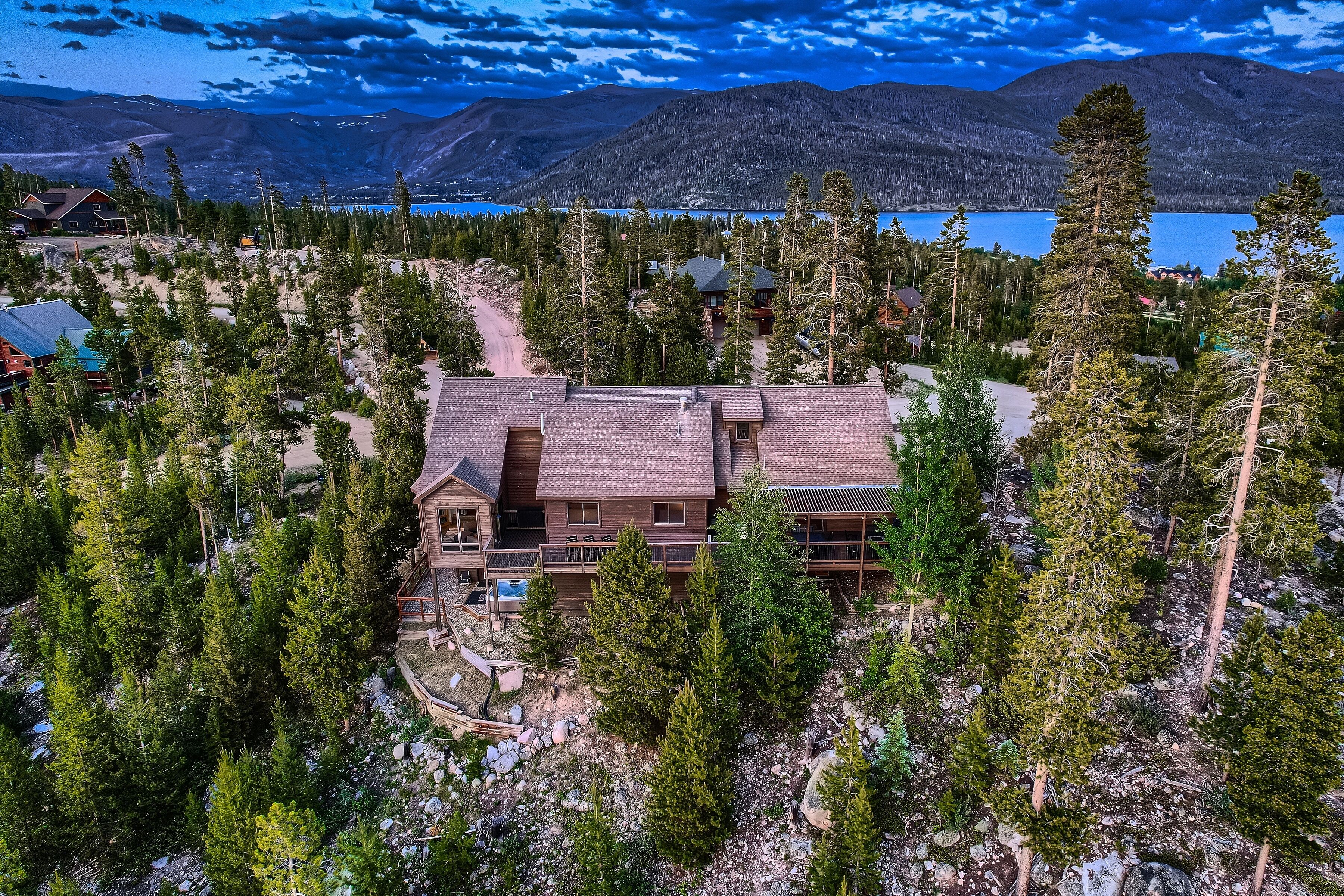 Cabin, 5 Bedrooms | Exterior