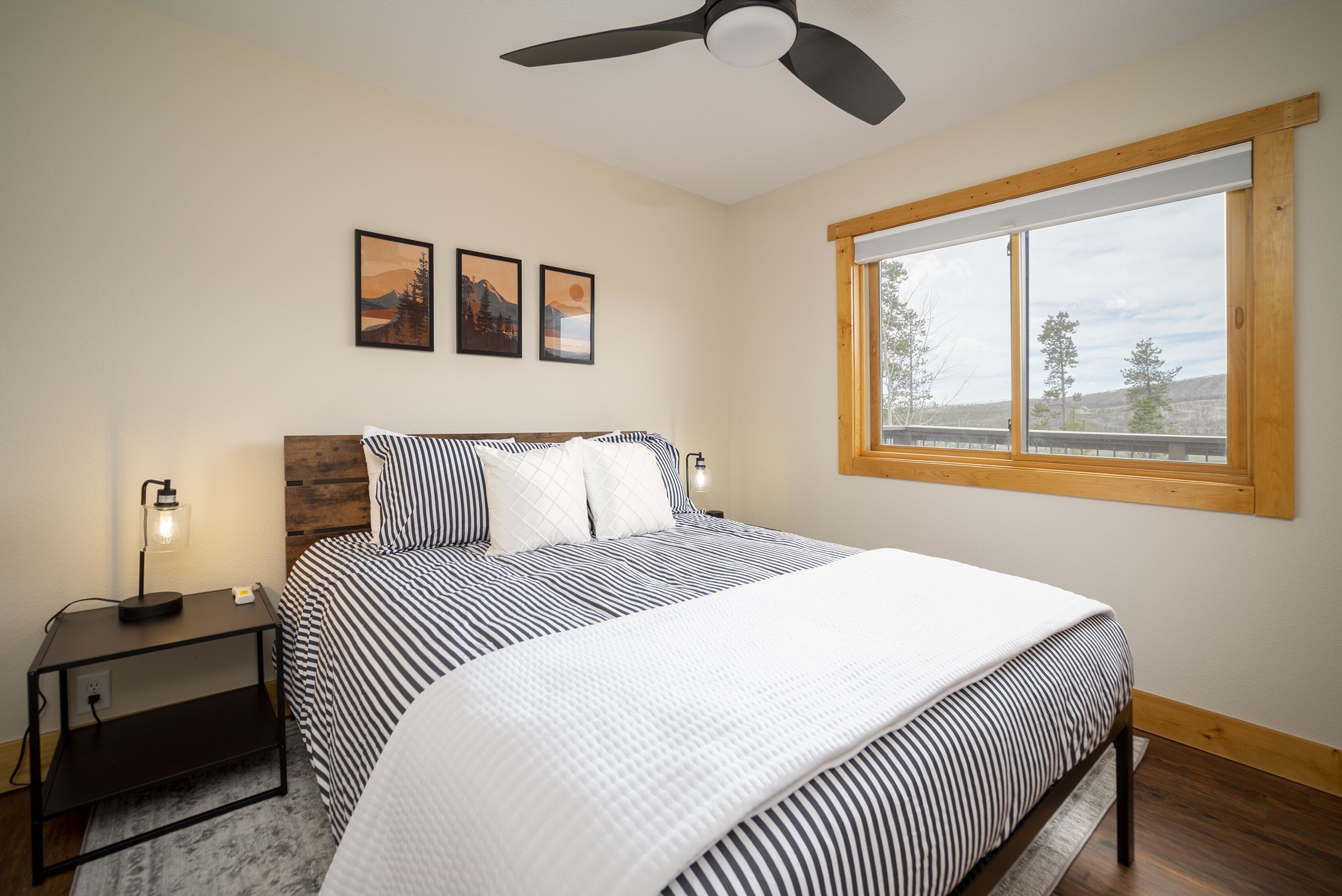 Moose Ridge Cabin 5 Bedroom Cabin by Redawning