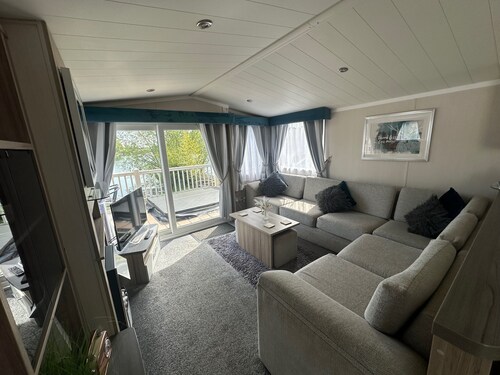 Luxury lakeside Caravan at Tattershall Lakes award winning site with a hot tub, private Fishing Peg