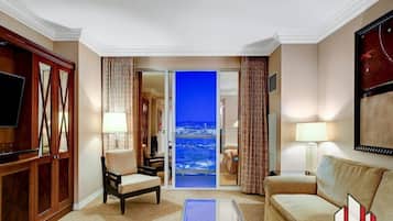 Flatskjerm-TV og kontorer