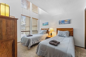 2 habitaciones, tabla de planchar con plancha y wifi gratis