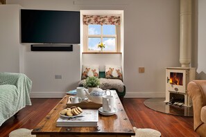 2 slaapkamers, een strijkplank/strijkijzer, gratis wifi, beddengoed