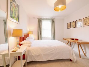 1 soverom, strykejern/-brett, wi-fi (inkludert) og sengetøy