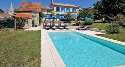 GĂźte **** pour groupes, Ă quelques minutes de l'estuaire de la Gironde