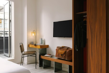 Sonder Henri on 24 - Image 35