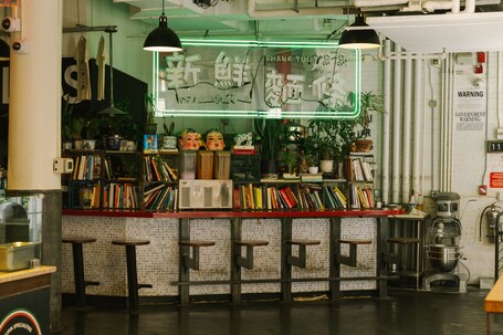 Sonder Henri on 24 - Image 7