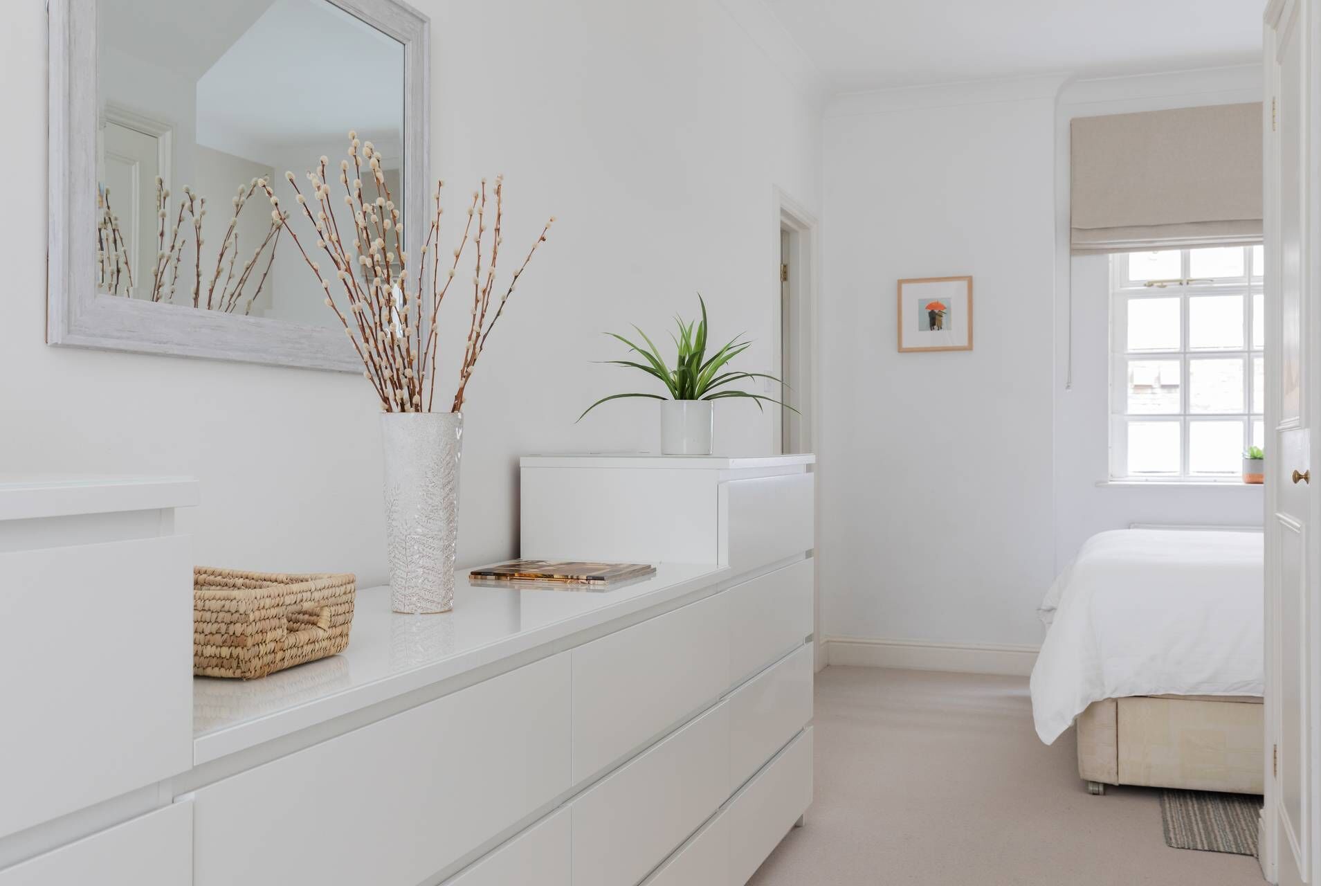 2 bedrooms, individually furnished, iron/ironing board, WiFi