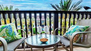 Unclassified image, 4 of 35, button - 1 BR-balcony-water views-kitchen-W/D-sofa sleeper-community pool-hot tub (Saint Augustine)