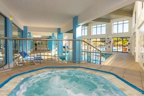 Piscine couverte, piscine extérieure