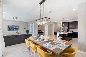 Interior - 1037 FREE WATER PARK / Luxury Villa near Disney (Davenport)