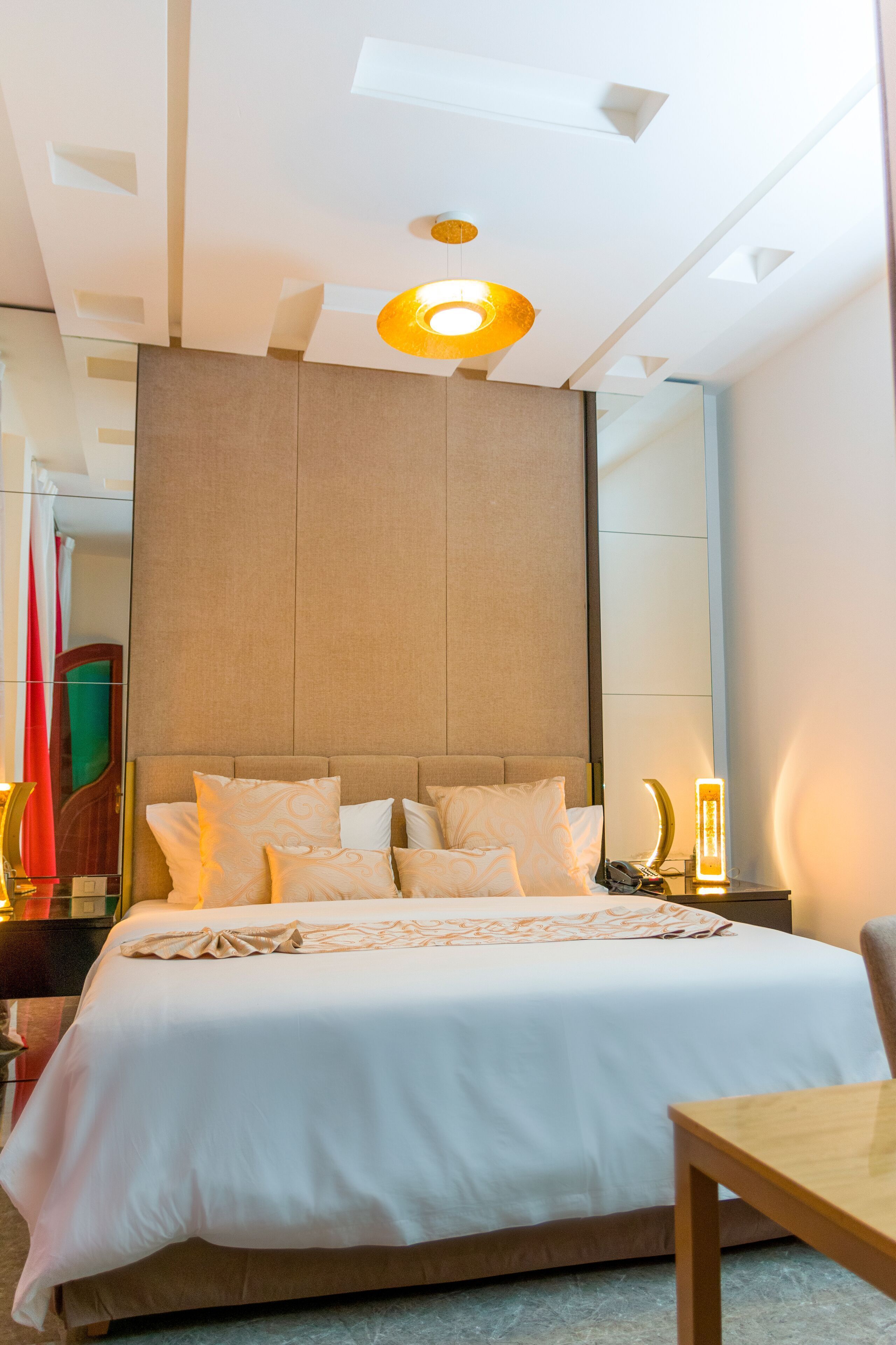 Premium bedding, down comforters, pillowtop beds, in-room safe