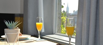 Maytree 2 Bed Apartment – Stayseekers