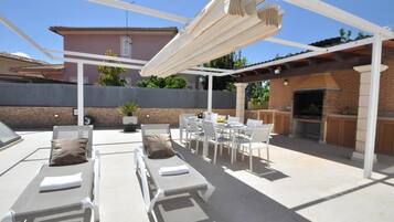 Restauration extérieure