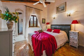 6 chambres, Wi-Fi, draps fournis