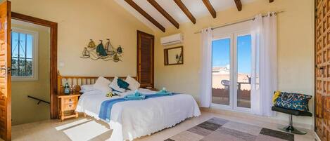 4 chambres, Wi-Fi, draps fournis