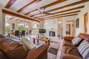 Living area - Villa Toscamar by Villa Plus (El Tosalet)