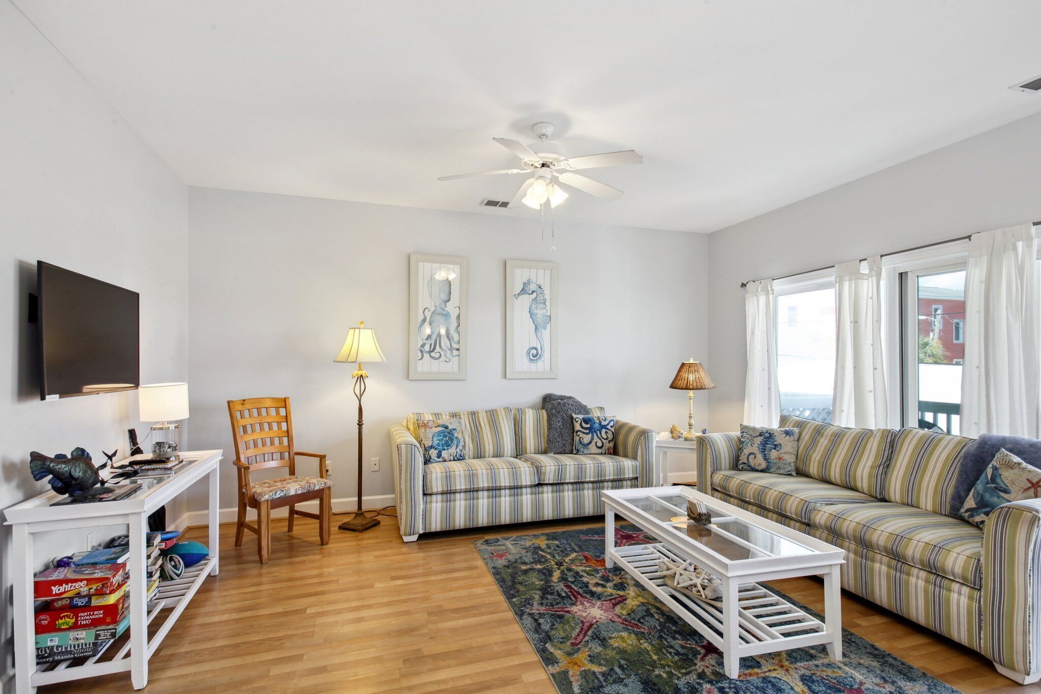  Ready for some Idletime? Beautiful 2bed/2 bath Condo 200 Steps to Beach!!