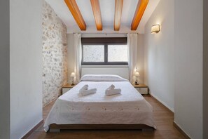 10 chambres, Wi-Fi, draps fournis