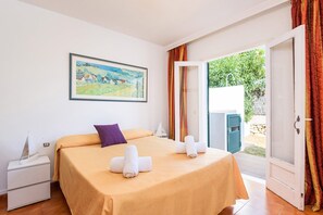 2 dormitorios, tabla de planchar con plancha, wifi gratis y ropa de cama