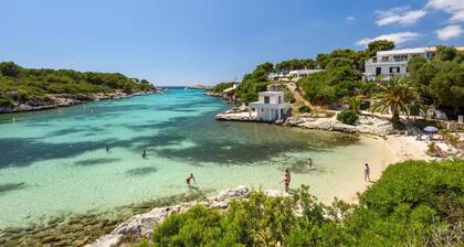 Villa Es Pins by Villa Plus